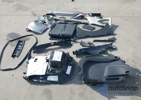 2021 Toyota Rav4 Xle Premium from USA, damaged, VIN 2T3C1RFV1MC101648